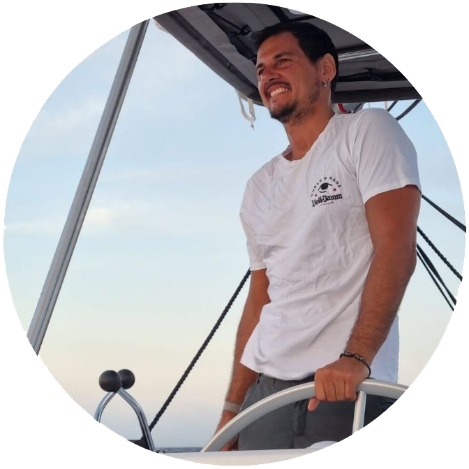 Francesco, skipper Capt'n Boat, intervenant webinar itinéraires de croisière en Grèce